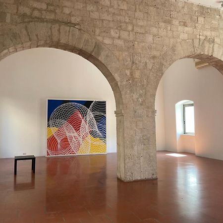 Palazzo Verrone Bari Eksteriør billede
