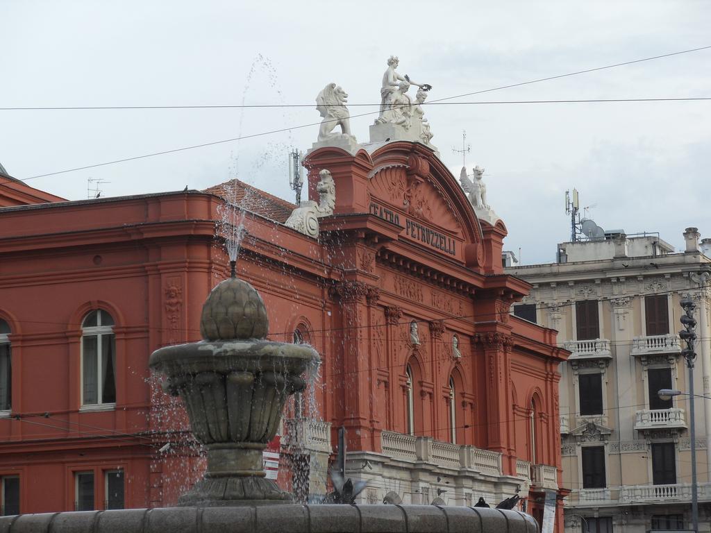 Palazzo Verrone Bari Eksteriør billede
